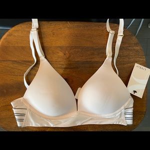 Lively BNWT Soft Pink Bra wireless 32B